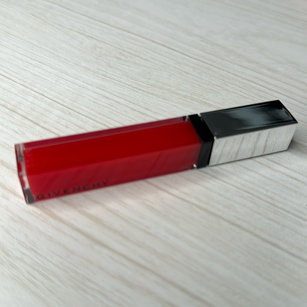Givenchy Gelee D'interdit Lipgloss 1 Tempting Rouge 6 Ml Unboxed NWOB